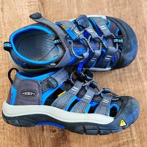 Keen water/hiking shoe
